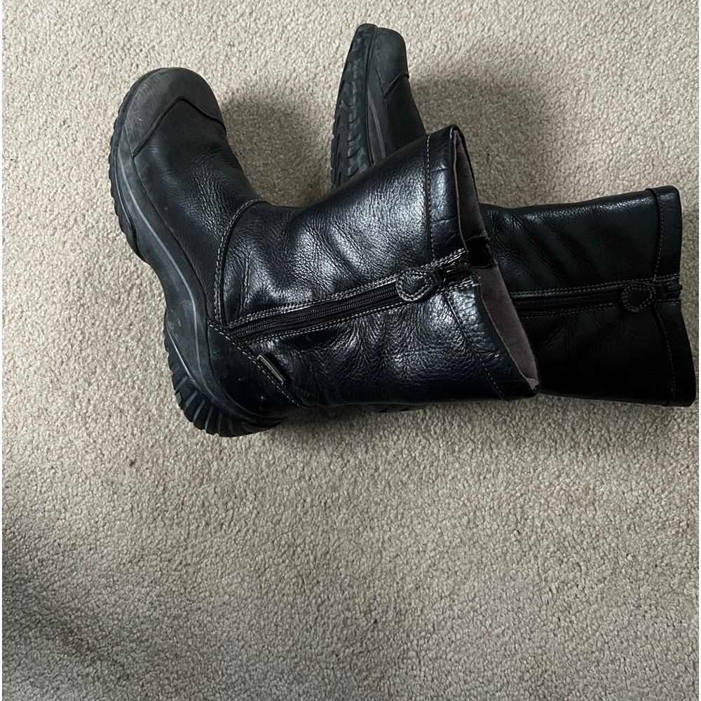 Clarks double zipper waterproof leather boots